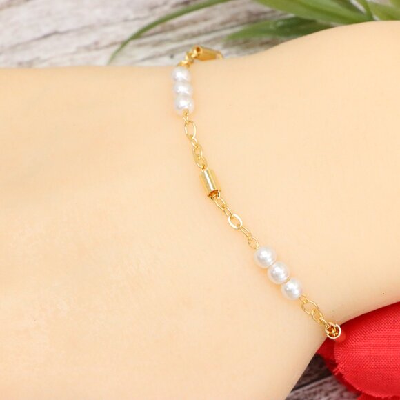 "Trendy Bracelet for Girls & Women – Cute, Adjustable & Gift-Ready | MLCRC1155 - Picture 6 of 10